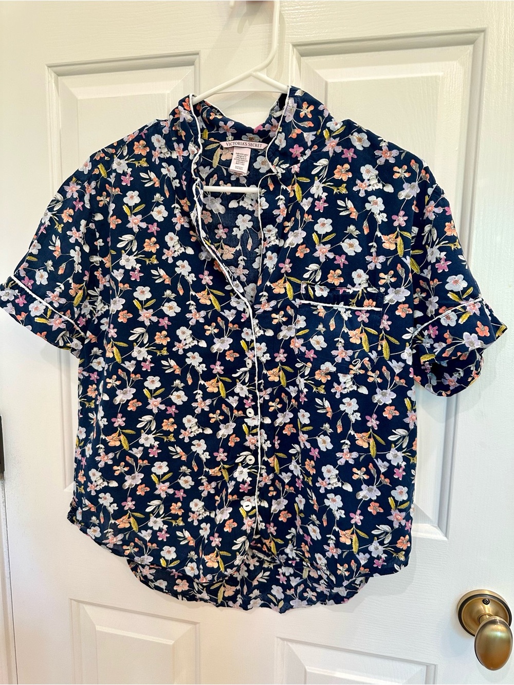 Victoria’s Secret Two Piece Sleep Set - Picture 4 of 6